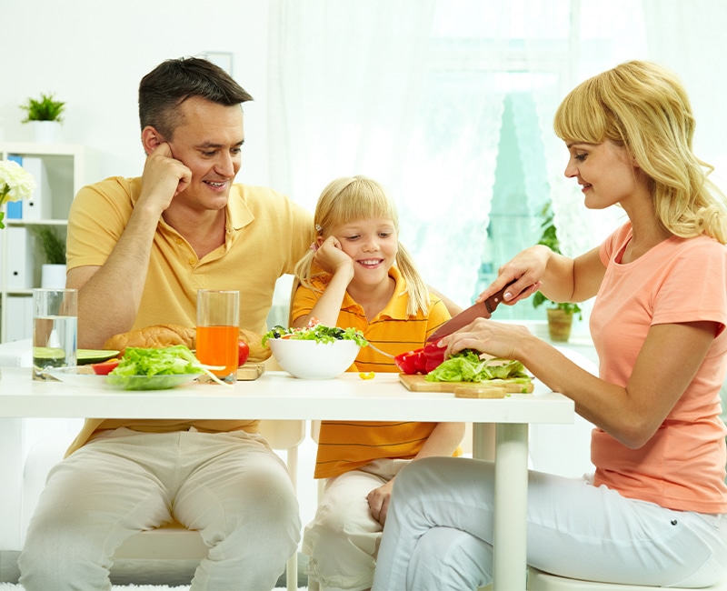 Kentucky Counseling Center | The Connection Between Diet and Emotions: How Food Affects Your Mood and Mental Health