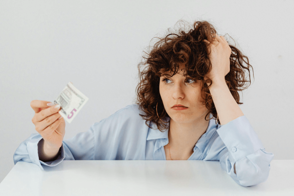 Kentucky Counseling Center | How Emotional Triggers Shape Spending Behavior and How to Manage Them Kentucky Counseling Center | How Emotional Triggers Shape Spending Behavior and How to Manage Them