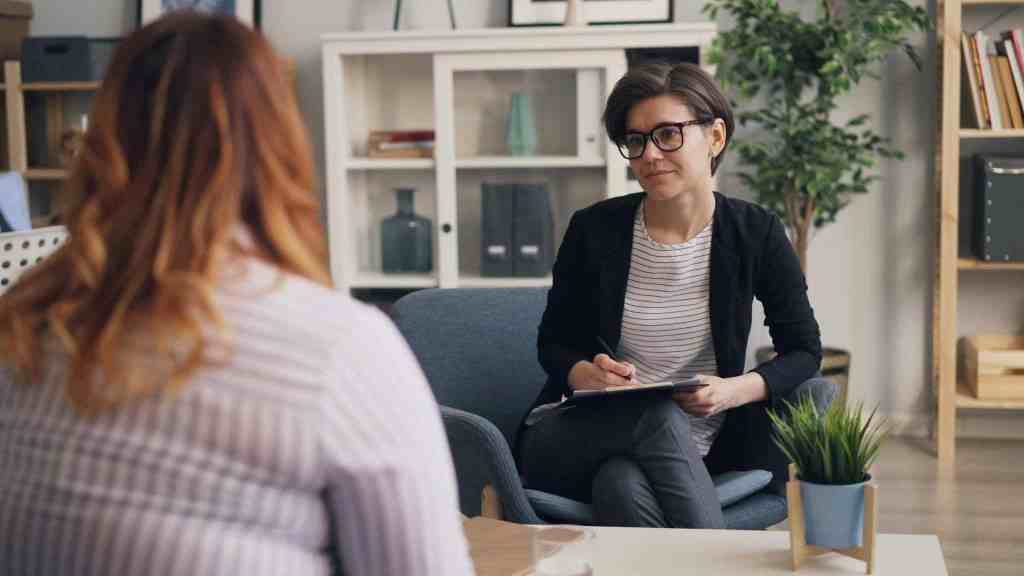 Kentucky Counseling Center | 9 Ways to Reduce Therapy Costs With Insurance